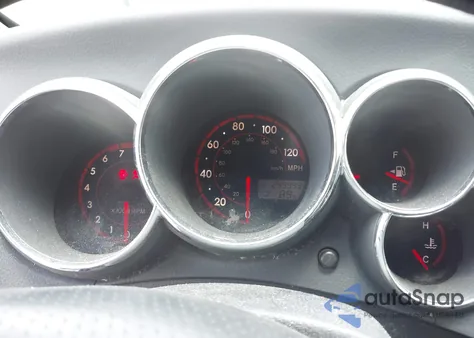 2005 Pontiac Vibe from USA, damaged, VIN 5Y2SL63815Z473848